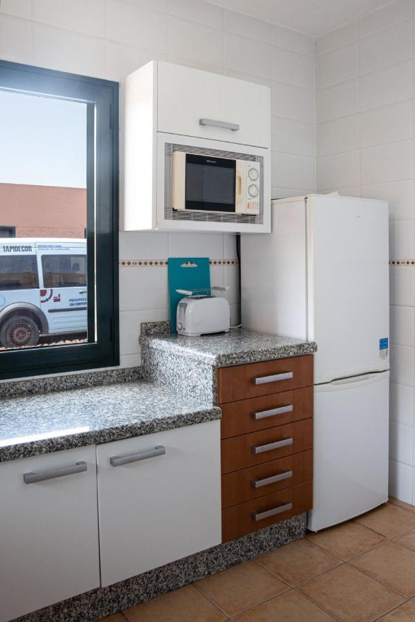 Lovely 2-Bed Villa In Corralejo Fuerteventura エクステリア 写真